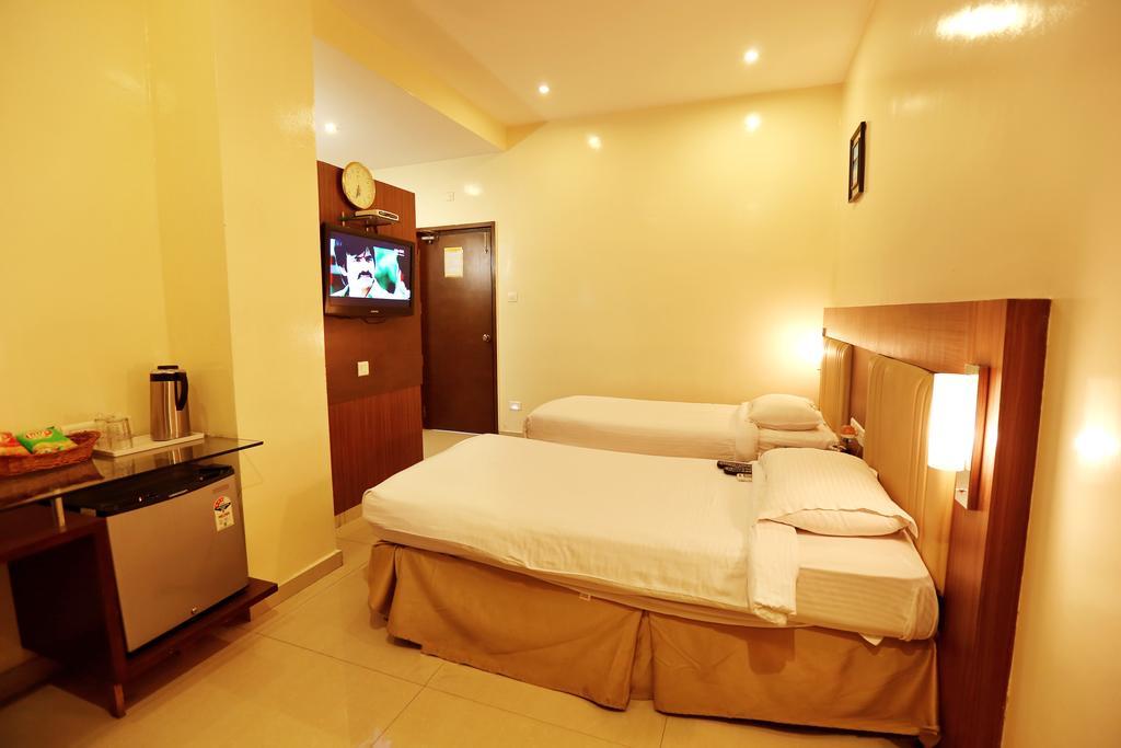 Hotel Swagath Grand Nagole Hajdarabad Pokój zdjęcie