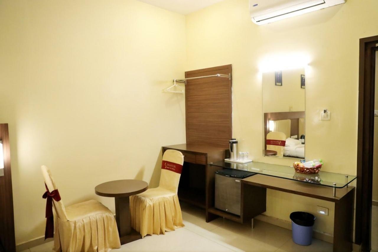 Hotel Swagath Grand Nagole Hajdarabad Zewnętrze zdjęcie